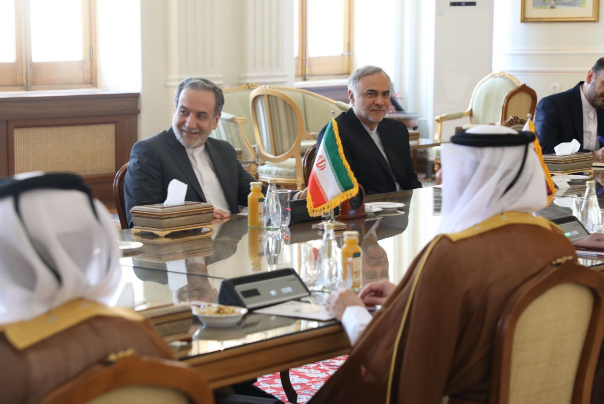 عراقچی+وزیر+خارجه++قطر