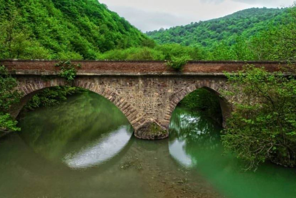 نور