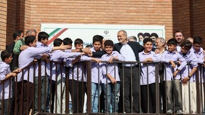 پزشکیان: آموزش حق همه است؛ همه باید از فرصت‌های برابر برای یادگیری برخوردار باشند