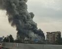 علت دود در آسمان غرب تهران مشخص شد؛ آتش‌نشانان مشغول اطفای حریق هستند+فیلم