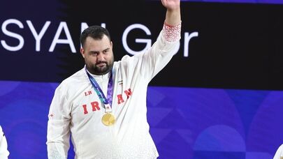 داوودی، تاج قوی‌ترین مرد آسیا را به ایران برگرداند