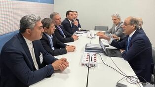 محافظ البنک المرکزی الإیرانی یدعو صندوق النقد الدولی إلى اعتماد الواقعیة فی تقییماته الاقتصادیة

