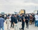 العراقیون یحتجون على إغلاق منفذ جذابة الحدودی مع ایران

