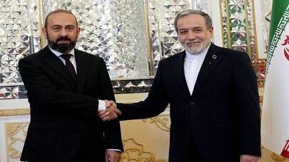 Armenian FM Mirzoyan meets with Araghchi in Tehran for talks