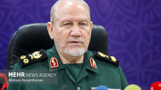 اللواء صفوی: إیران لا تسعى إلى التوترات، لکنها حازمة فی ممارسة سیادتها على مضیق هرمز