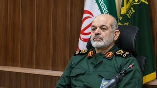 قائد الحرس الثوری: لا یحق لأی قوة من خارج الاقلیم التدخل فی امن مضیق هرمز والخلیج الفارسی

