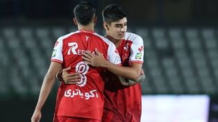 پویا اسمی را مسی و یامال نکنید! جنجال قهرمان‌سازی در پرسپولیس