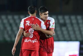 پویا اسمی را مسی و یامال نکنید! جنجال قهرمان‌سازی در پرسپولیس