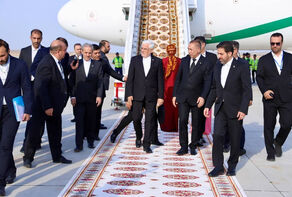 伊朗第一副总统抵达土库曼斯坦