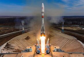 Iran’s Zafar, Paya satellites to be launched on Russian Soyuz