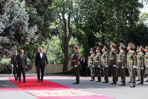 Armenian PM officially welcomes President Pezeshkian