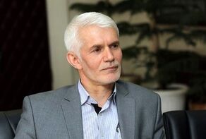 پرداخت پاداش به قهرمانان کشتی با حضور رئیس جمهور