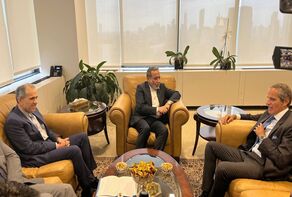 Araghchi, Grossi discuss cooperation in New York