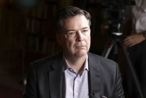 前联邦调查局局长即将接受特朗普政府的审判