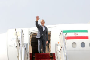 پزشکیان بندرعباس را به مقصد تهران ترک کرد