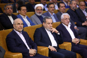 قالیباف: استانها باید از حاشیه تصمیم‌سازی به متن سیاست‌گذاری بیایند