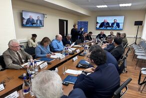 Iran, Russia think tanks call for strengthening elite relations