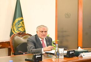 Pakistan holds high-level talks to expand economic cooperation with Iran
