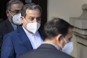رئيس الوفد الايراني المفاوض: سنواصل المحادثات في فيينا بقوّة واقتدار