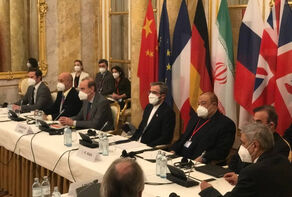 راهبرد غرب در مذاکرات؛ پا روی ترمز دست روی بوق!