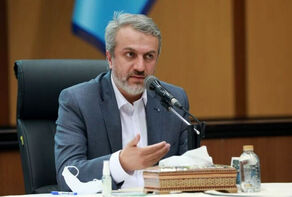 وزیر صمت: امتیازدهی به صادرکنندگان فرش برای واردات خودرو مستند نیست