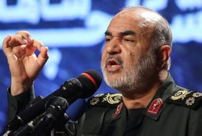 اللواء سلامي: العدو يعلم جيداً بأنه إذا إستهدف الشعب الايراني سيلقى ردّاً مضاعفاً
