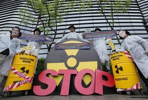 With the support of US, Pacific Ocean has turned into Japan's waste bin