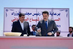 VP of Iran and Iraq's PM meet on border to launch railway works