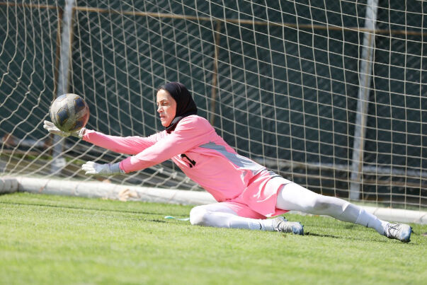 MjU2YWI4Bl6W