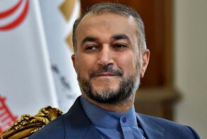 Iran's FM congratulates world Muslims on Unity Week