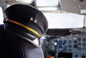 هر دو خلبان هواپیمای مسافری در وسط پرواز بخواب رفتند