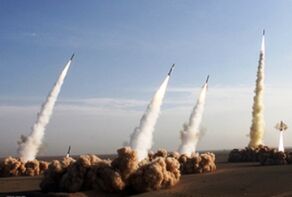 موشک‌باران مقر پدافند هوایی و فرماندهی موشکی ارتش اسرائیل