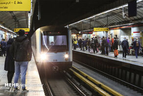Iran road ministry official: 18 mn passengers used public transport during Nowruz