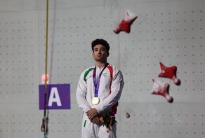 Iran’s Alipour cruises into semi-final at World Climbing Cup