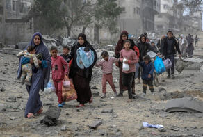 Israeli forces brutally target civilians in Gaza City, burning homes
