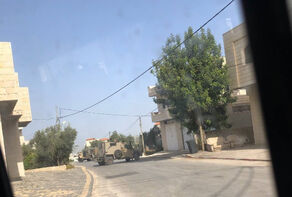 כוחות הכיבוש מסתערים על ערים בגדה המערבית... ולוחמי ההתנגדות נלחמים בחזרה