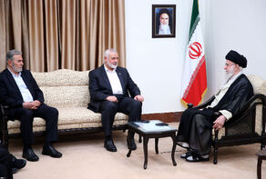 Leader receives foreign delegations