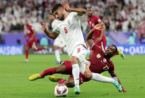 درخواست فدراسیون فوتبال از AFC؛ ترتیب میزبانی ایرانی و قطر را تغییر دهید