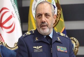 Глава Минобороны: Иран ответит Израилю, даже если тот обстреляет пустыню