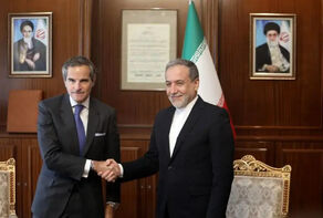 Grossi meets Iranian FM