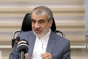 مسؤول: الدستور الإيراني يدافع عن حقوق الإنسان والحريات المشروعة دوما