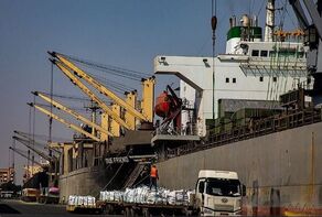In 9-month period: Over 170 mln tons of goods loaded, unloaded at Iranian ports