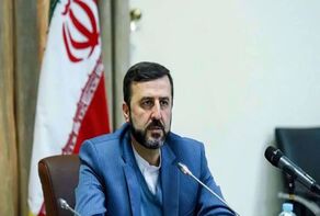 Official: West's sanctions flagrantly infringe on rights of Iranians
