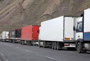مشکلات رانندگان ایرانی در مرز بازرگان رفع شد