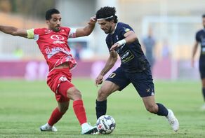 پرسپولیس با غلبه بر چادرملو به یک قدمی صدر رسید