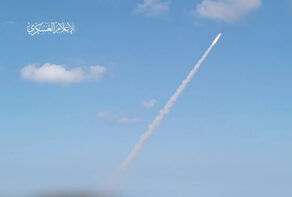 גדודי קסאם מפציצים את תל אביב ברקטות M90 בתגובה למעשי הטבח הישראליים בעזה