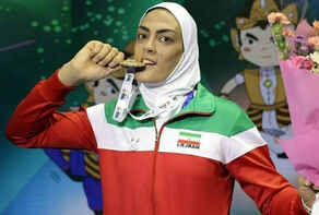 مدال طلای جام جهانی ووشو به شهربانو منصوریان رسید