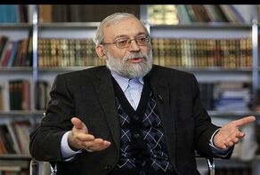 جواد لاریجانی: با ترامپ فقط باید نقد معامله کرد