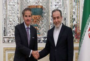 Foreign minister meets visiting IAEA chief