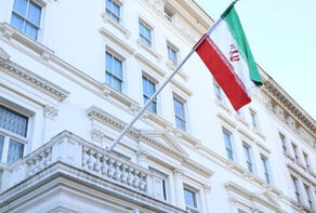 هشدار سفیر ایران در انگلیس در باره پرچم دروغین